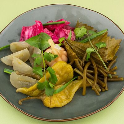 Капуста по-грузински в Усадьба по цене 225 ₽