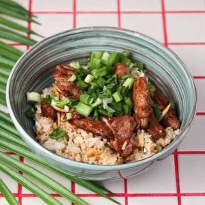 Тяхан с говядиной в Сайгонкафе по цене 600 ₽