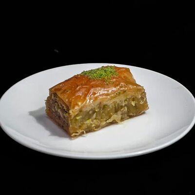 Пахлава в Kantin по цене 99 ₽