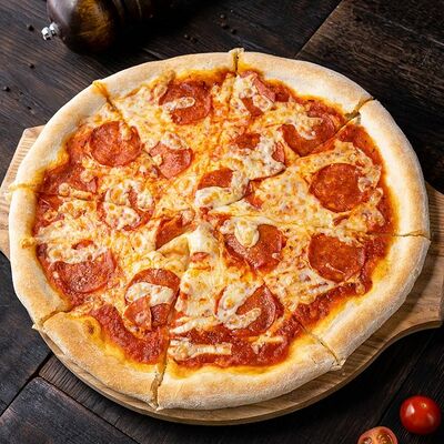 Пицца Пепперони в Мангал по цене 420 ₽