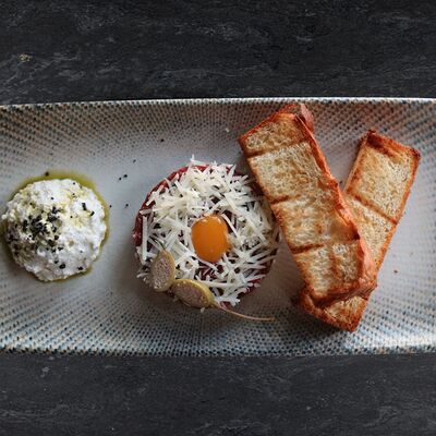 Фирменный тартар из вырезки в Neft по цене 36 р.