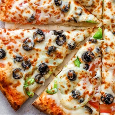 Комбо 2 пиццы, 2 Rich Колы в Новые Лица по цене 2050