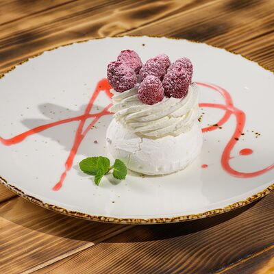 Пироженое анна павловна в Ресторан Мангал по цене 380 ₽