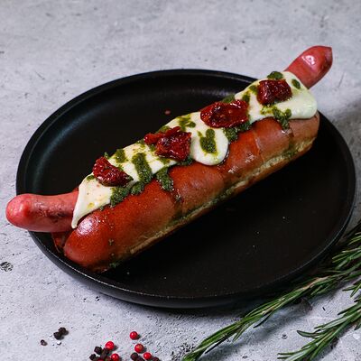 Хот-дог Итальянский в Holy Hotdoggers по цене 650 ₽