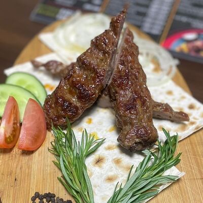 Люля-кебаб говяжий в Марк по цене 420 ₽