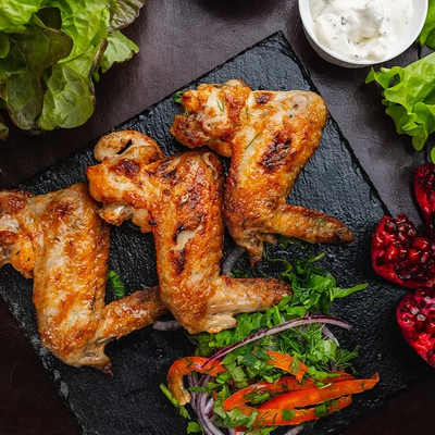 Шашлык из куриных крыльев 300гр в Ахтамар по цене 365 ₽