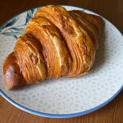 Круассан классический в Family Kitchen по цене 220 ₽