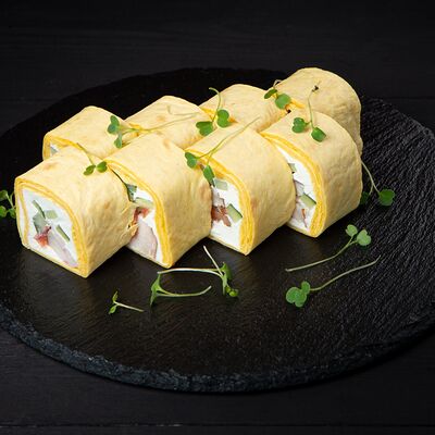 Тортилья с цыплёнком в Sushi n roll по цене 597 ₽