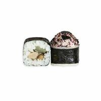 Ролл Запеченный с курицей в Sushi Street