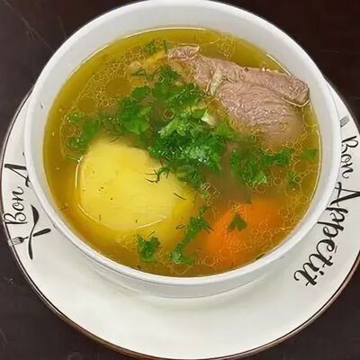 Шурпа с говядиной в Дагестанская кухня ГОРНЫЙ ЧАЙХАЛЯЛЬ по цене 470 ₽