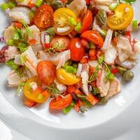 Салат с осьминогом и креветкой по-сицилийски в Capo Ristorante