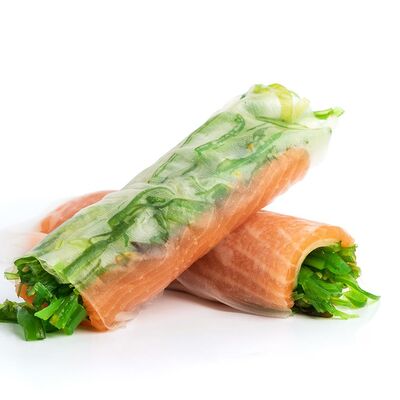 Спринг ролл с лососем в Good Sushi по цене 460