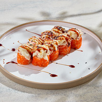 Запеченный ролл с крабом в DEQUFO