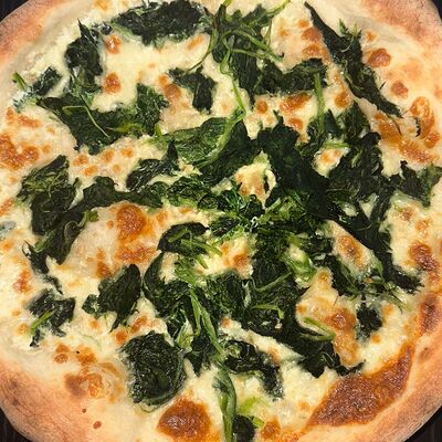 Пицца со шпинатом в Новые Лица по цене 630