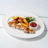 Шашлык из курицы с картофелем гриль в Перчини по цене 660