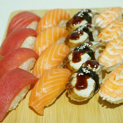 Сет Суши 16 шт в СУШИSELL по цене 2499 ₽