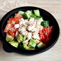 Поке с курицей в LOGINOV