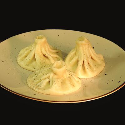 Хинкали классические (свинина-говядина)в Золотой Кувшин по цене 410 ₽