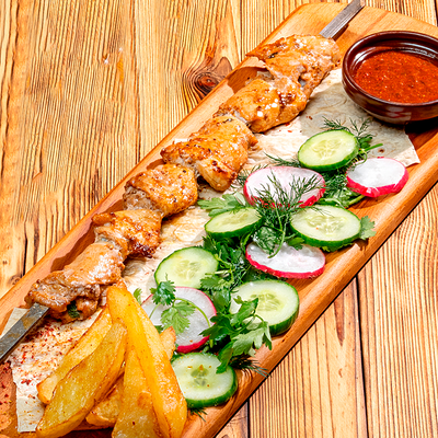 Шашлык из цыпленка в Хочу Пури по цене 720 ₽