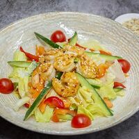 Гой том чуа нгот в Вьетнамская кухня CYCLO