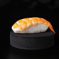 Нигири креветка в Tatori Суши & Роллы