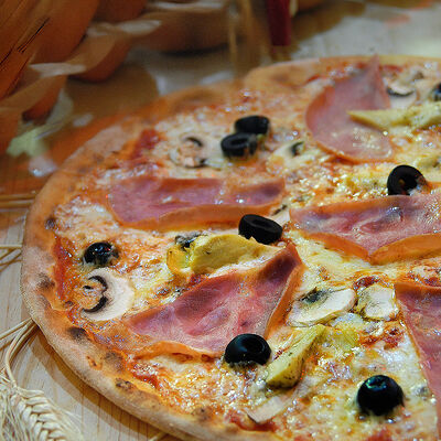 Пицца Капричоза в Bellagio по цене 1150 ₽