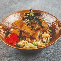 Катцу дон со свининой в Japan Corner