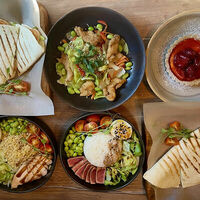 Логотип Cubby Bar