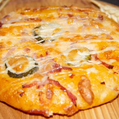 Пицца Баварскаяв Хлеборезов по цене 98 ₽