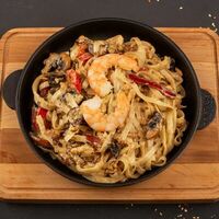 Вок с морепродуктами 380 г в Суши Ибица