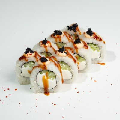 29.Большой кумите с сыром и огурцом (8 шт.) в ЁБИСАН по цене 939 ₽