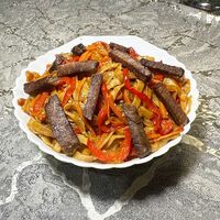 Удон с говядиной в Фуд Тайм Шашлык Шаурма Пицца