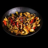 Удон с курицей в Миксер ролл