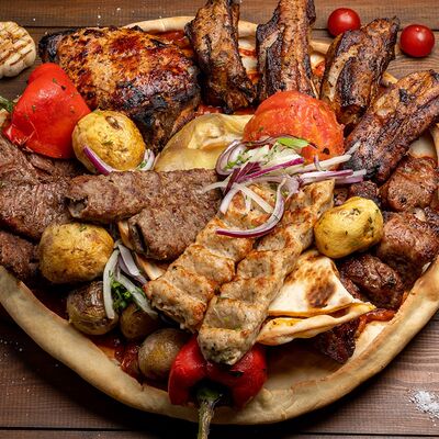 Ассорти Свиной переполох в ШАШЛЫКС ДЫМКОМ по цене 4200 ₽