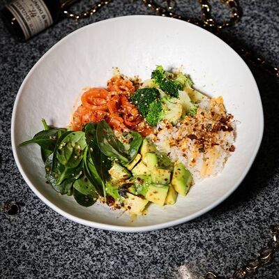 Поке с лососем в Sweetheart по цене 1015 ₽