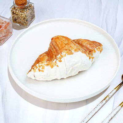 Круассан крем чиз с карамелью в Магбургер & Братья Караваевы по цене 160