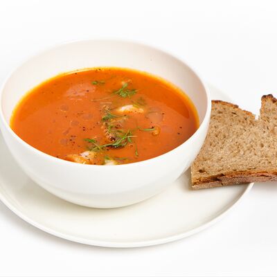 Томатный суп с морепродуктами в Ciro bistro по цене 690 ₽