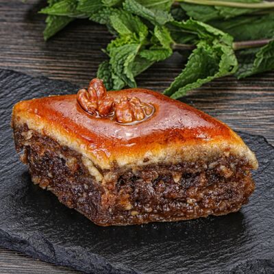 Пахлава Бакинская в Шаурма по цене 80 ₽