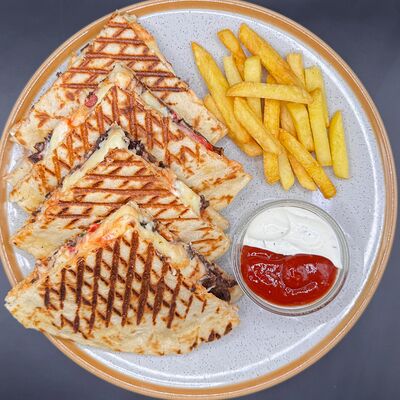 Скепасто с говядиной в Istanbul Шаурма Халяль по цене 849 ₽