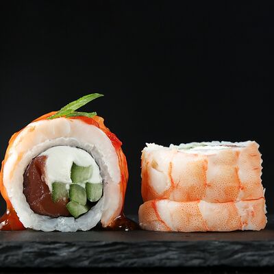 Киото ролл в Loca Pizza по цене 930 ₽