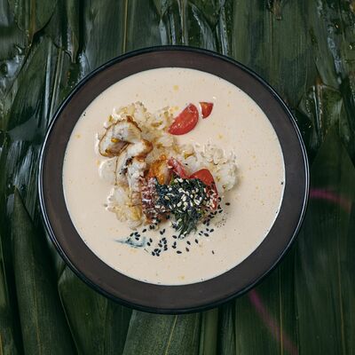 Сливочный суп с угрём в Sushi lovers по цене 660 ₽