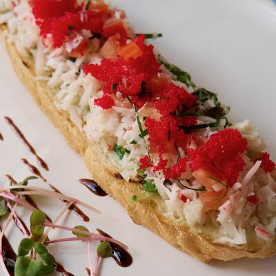 Брускетта с крабомв Seazone по цене 820 ₽