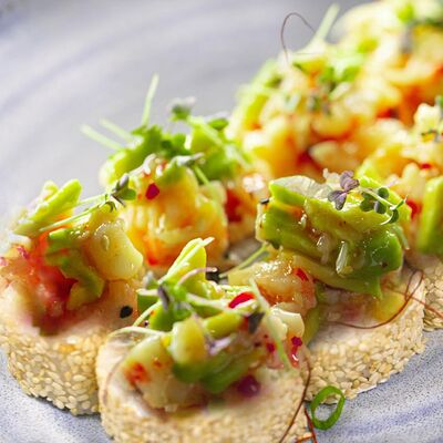 Ролл Тольятти креветка тартар в ILkato по цене 813 ₽