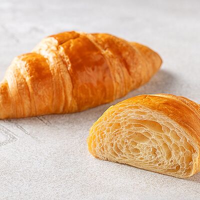 Круассан классический в Шоколадница по цене 250 ₽