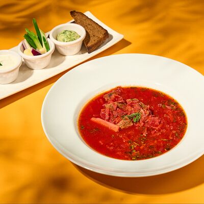 Борщ в Алазани по цене 2900 ₸