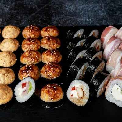 Сет Мясной Сушими в Сушими по цене 2190 ₽
