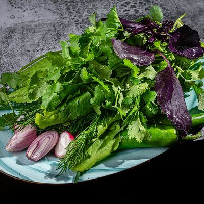 Букет бакинской зелени в Дюшес по цене 350