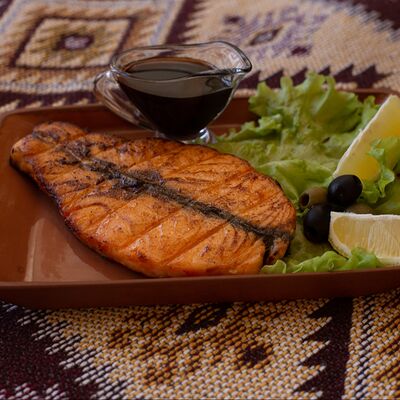 Сёмга на мангале в Грузинский дом марабда по цене 1295 ₽