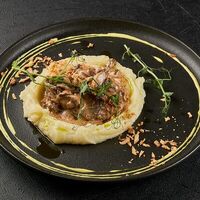 Бефстроганов с пюре в Игристые