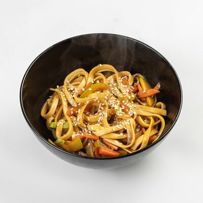 Вок с курицей в Fast fox по цене 280 ₽